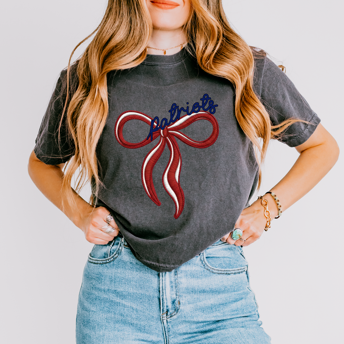 Patriots Bow Short Sleeve Crop Top
